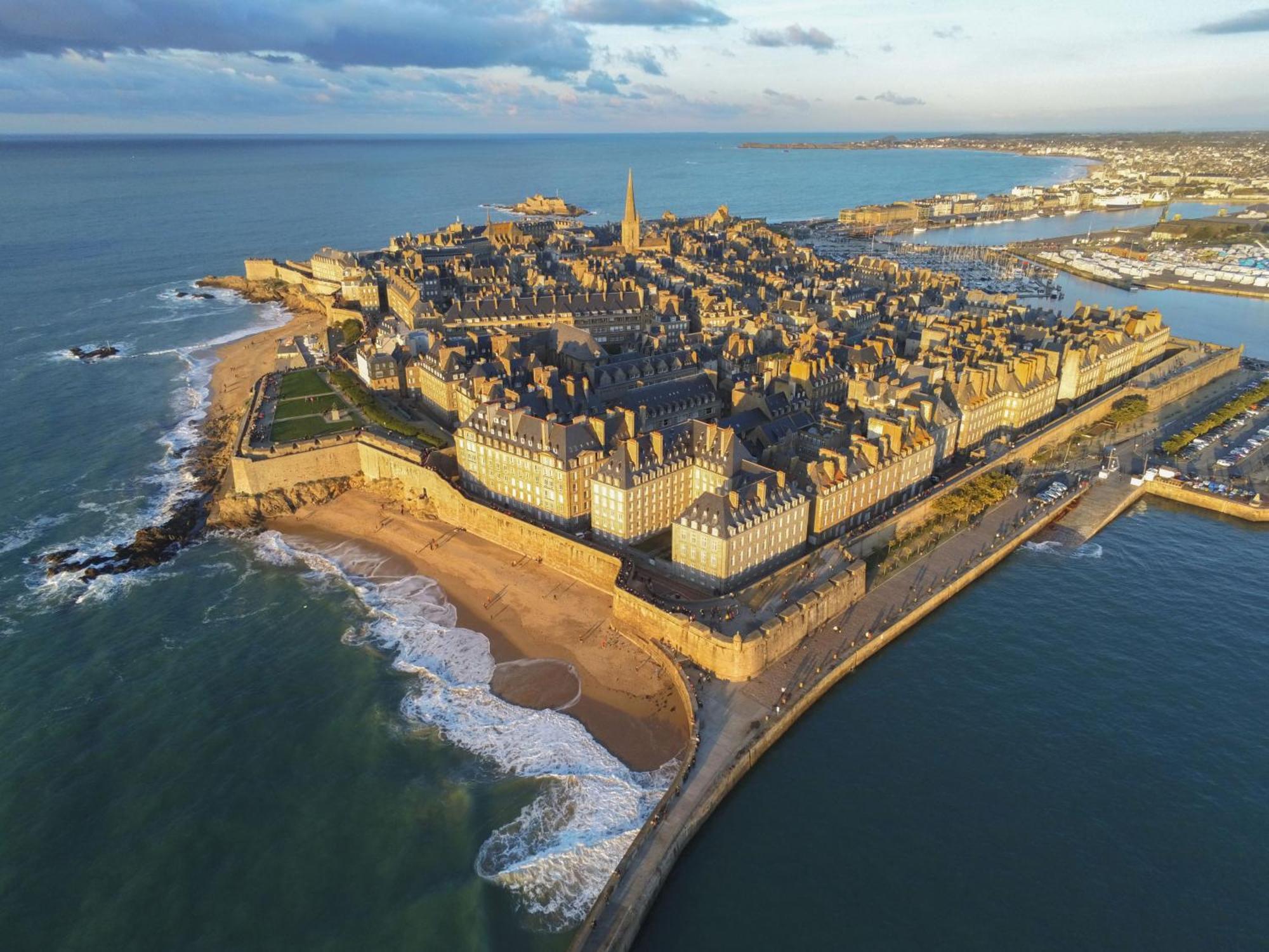 Demeures & Chateaux - Hotel De La Porte Saint-Malo Dinan Ngoại thất bức ảnh